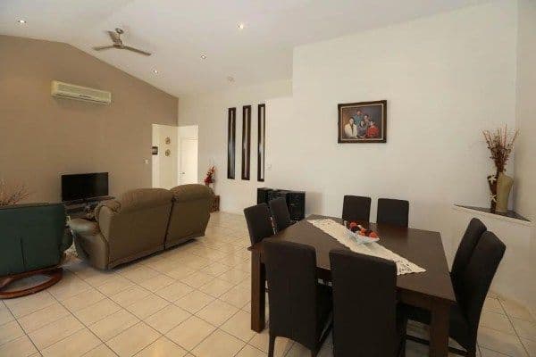 16 Blackbean Court, MOUNT LOUISA QLD 4814, Mount Louisa - Thumbnail 4
