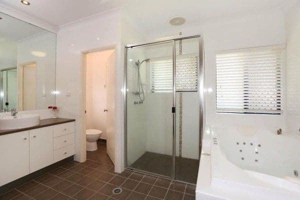16 Blackbean Court, MOUNT LOUISA QLD 4814, Mount Louisa - Thumbnail 8