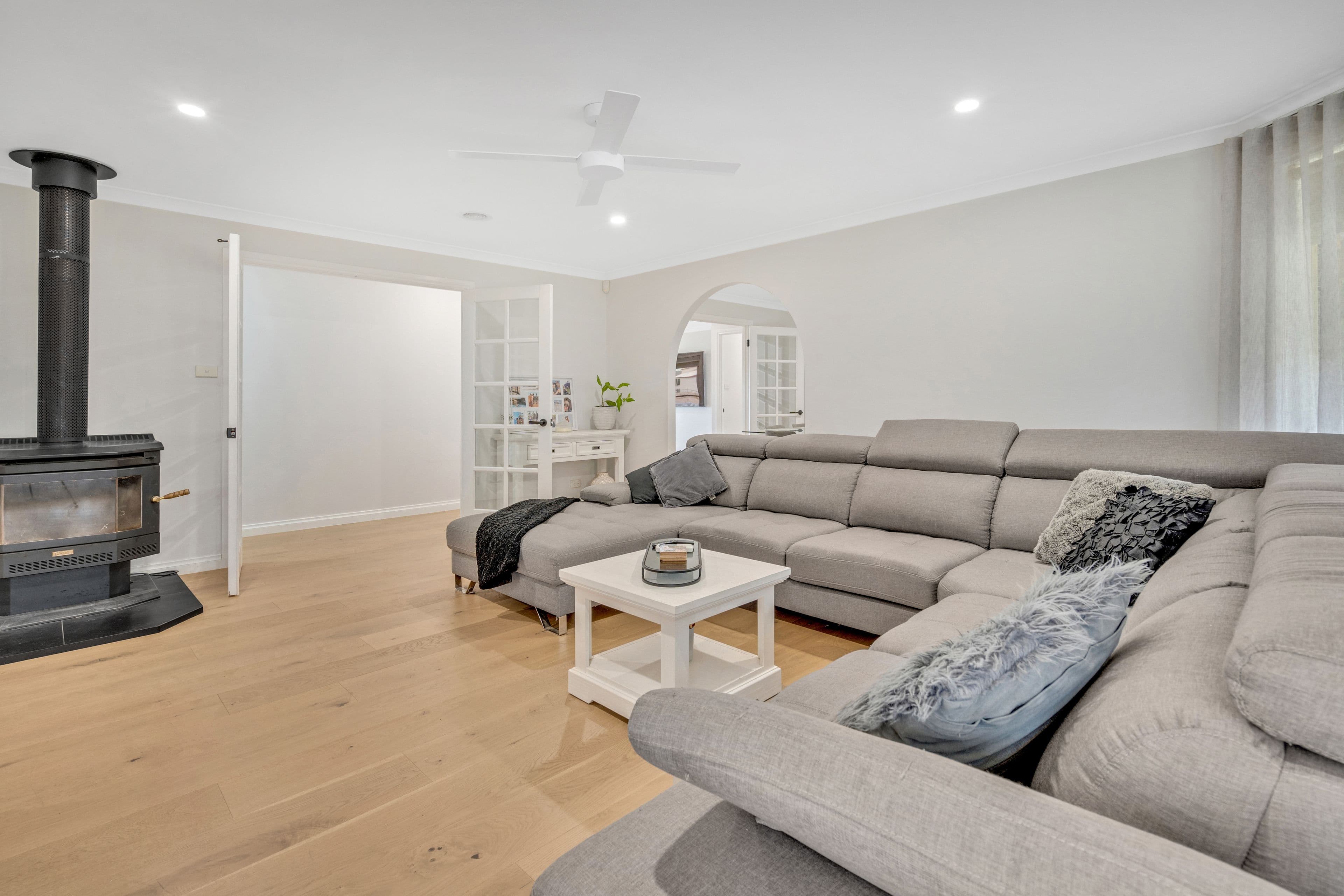 7 Peregrine Road, Oaklands Junction VIC 3063, Oaklands Junction - Thumbnail 5