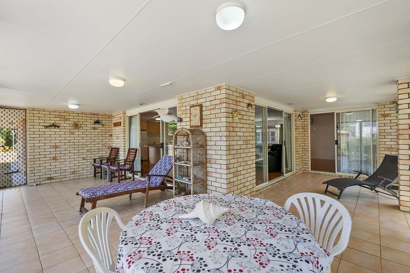 1 Simpson Street, Burrum Heads QLD 4659, Burrum Heads - Thumbnail 3