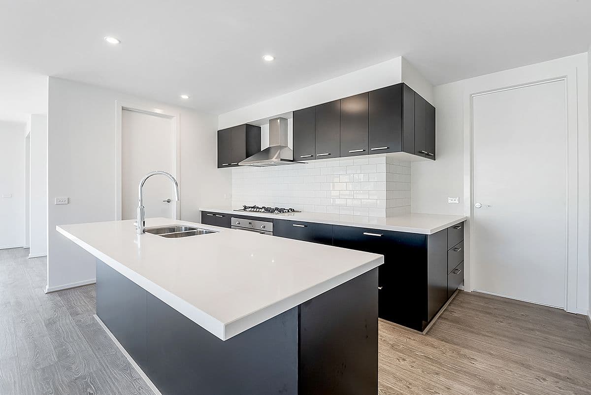 15 Welland Drive, Mickleham VIC 3064, Mickleham - Thumbnail 3