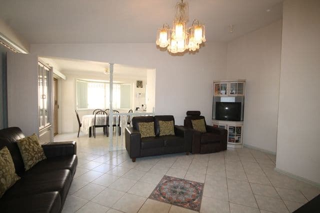 1 Ashford Close, Hinchinbrook - Thumbnail 3
