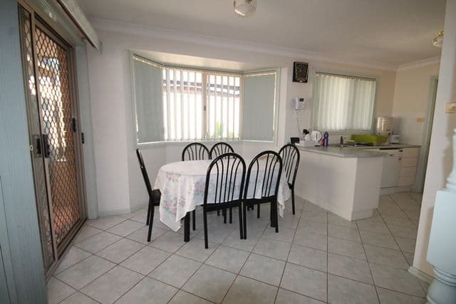 1 Ashford Close, Hinchinbrook - Thumbnail 5