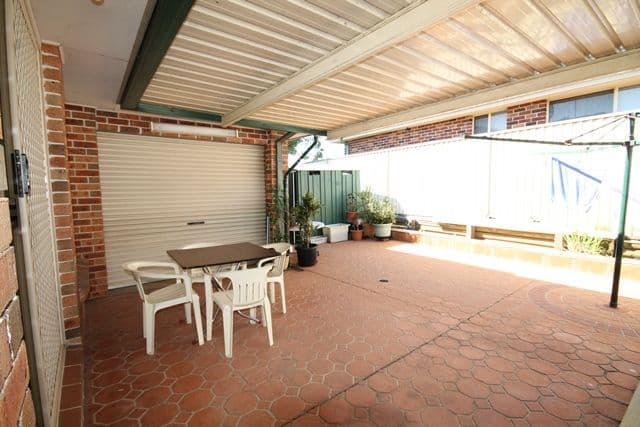 1 Ashford Close, Hinchinbrook - Thumbnail 6