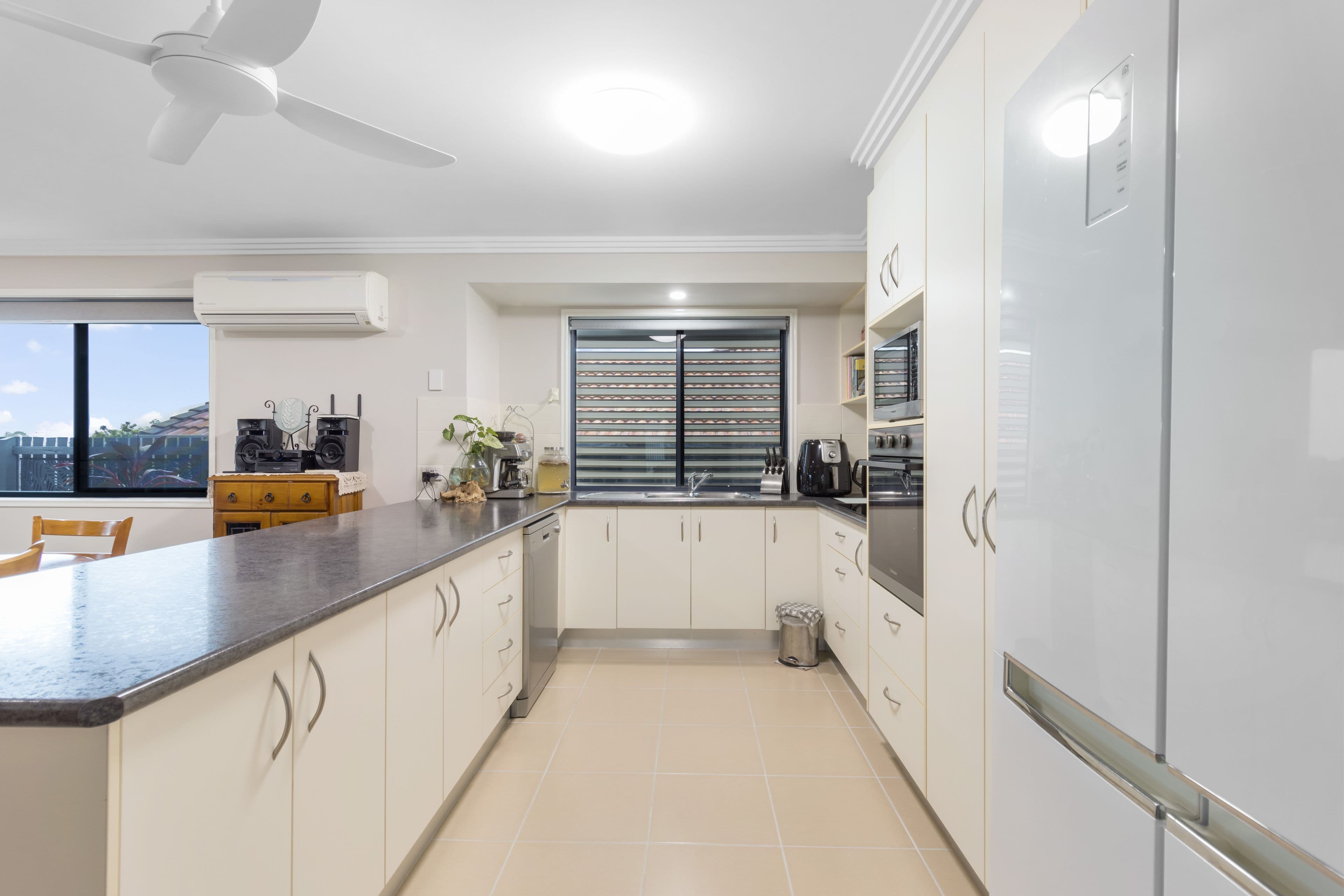 17 Picadilly Circuit, Urraween QLD 4655, Urraween - Thumbnail 5