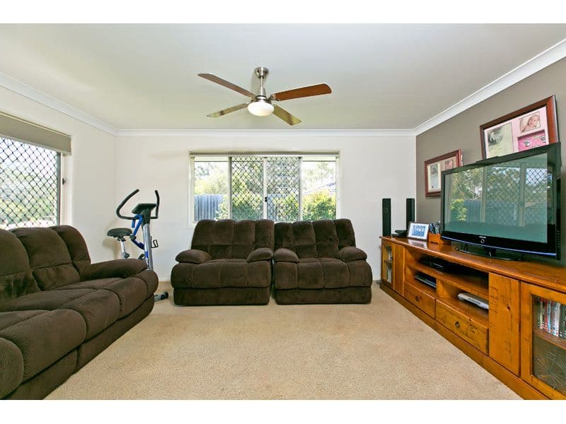 26 Emperor Drive, REDLAND BAY QLD 4165, Redland Bay - Thumbnail 7