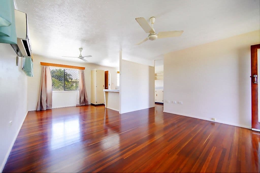 8 Sturges Street, HERMIT PARK QLD 4812, Hermit Park - Image 1