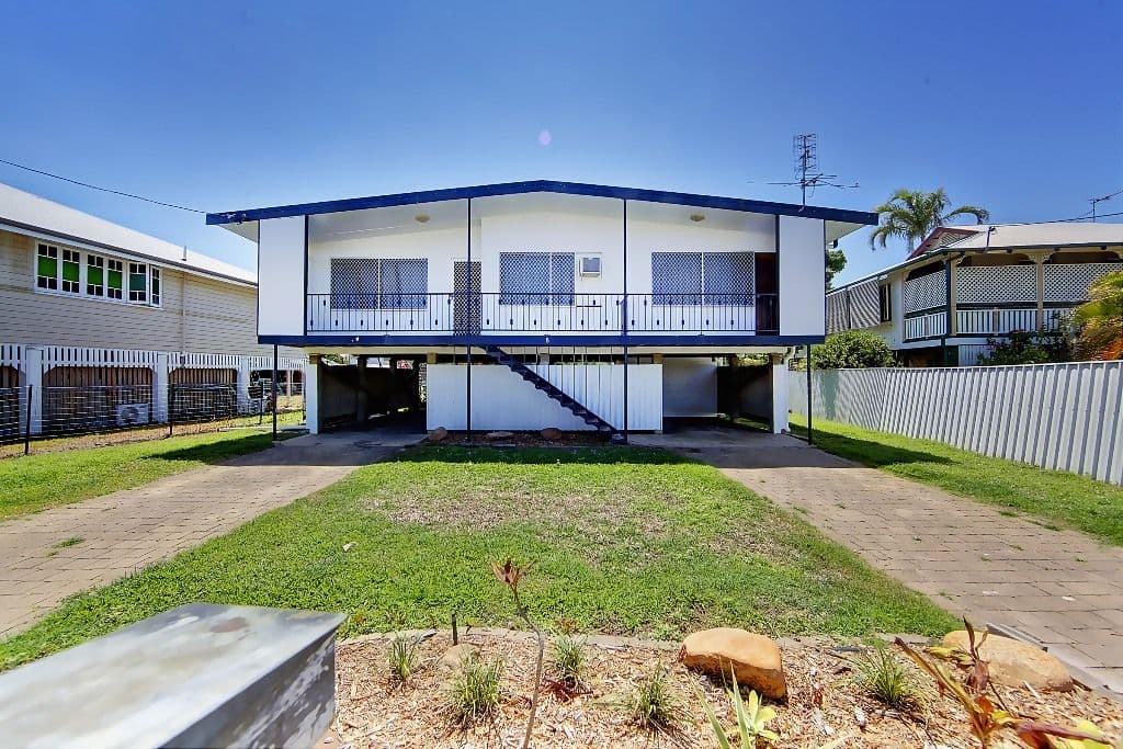 8 Sturges Street, HERMIT PARK QLD 4812, Hermit Park - Thumbnail 5