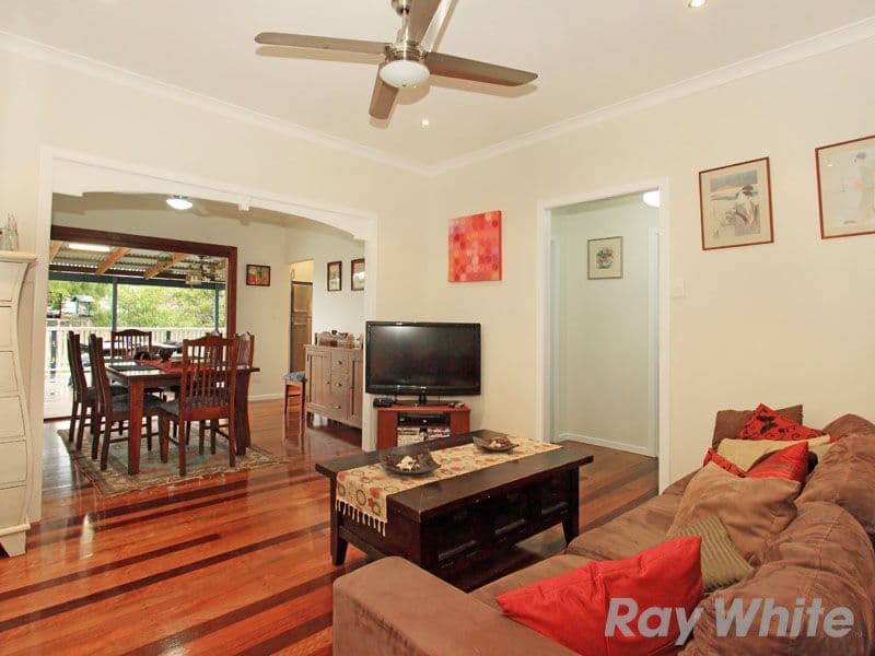 26 Lawley Street, KEDRON QLD 4031, Kedron - Thumbnail 2