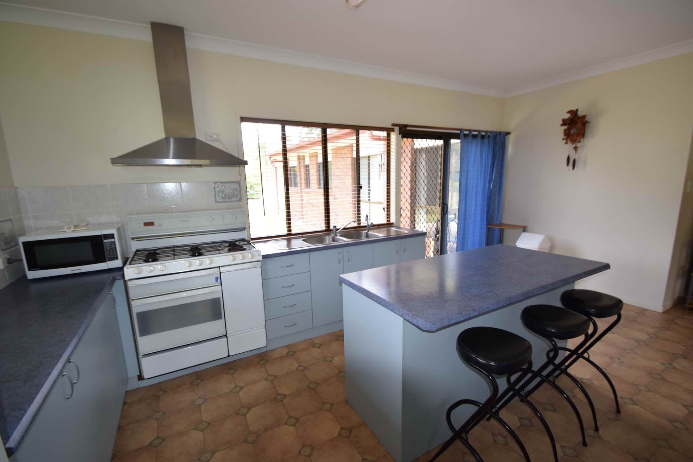 64 South Street, Esk QLD 4312, Esk - Thumbnail 3