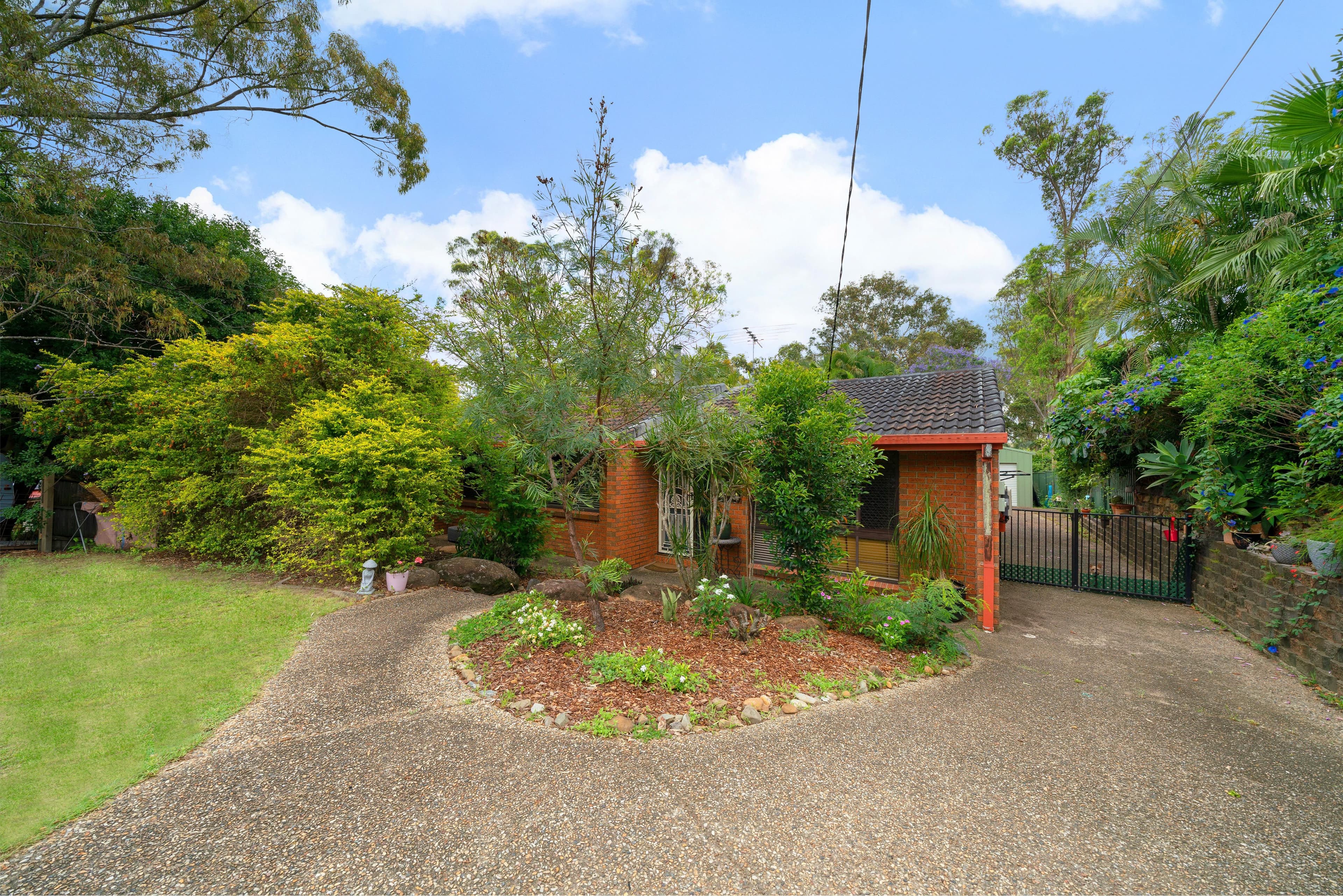 3 Adrose Court, Beenleigh QLD 4207, Beenleigh - Thumbnail 3