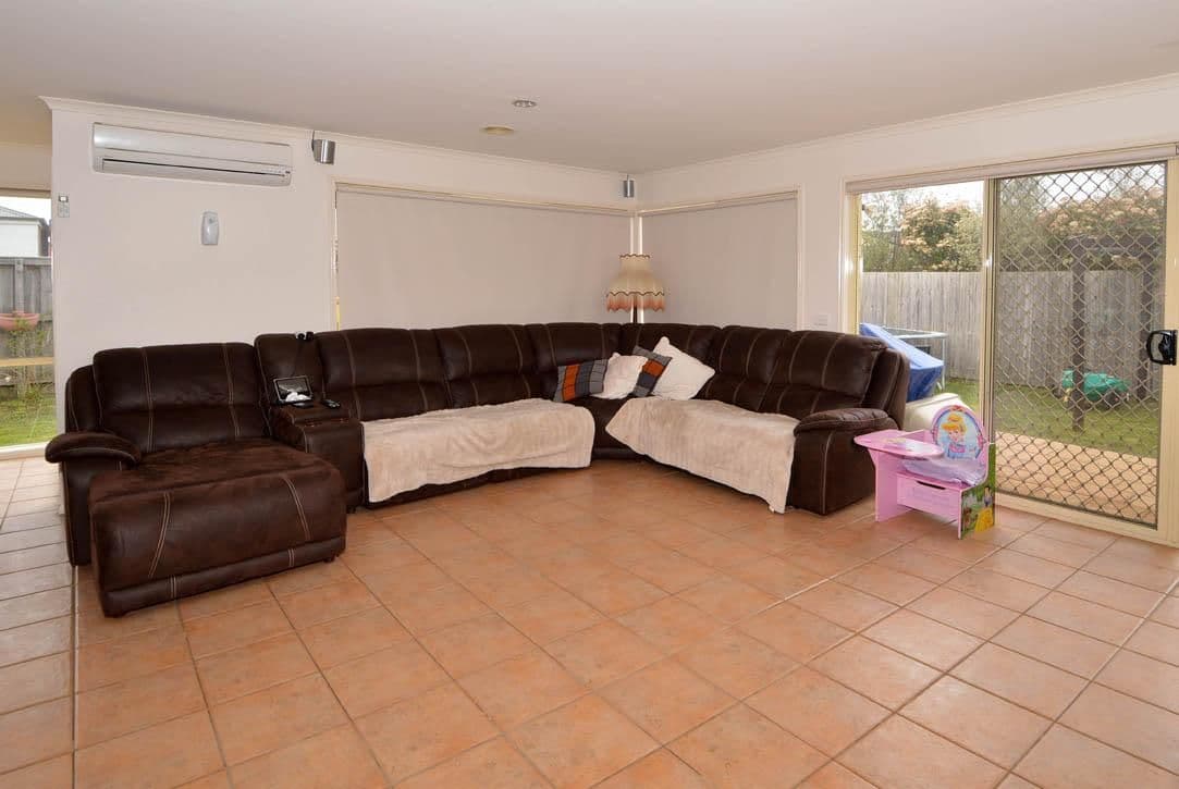 6 Slater Court, SUNBURY VIC 3429, Sunbury - Thumbnail 4