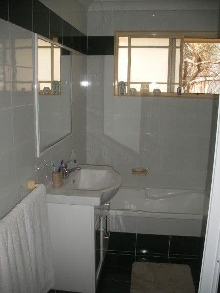 54 Hillcrest Parade, Miami, QLD, 4220, Miami - Thumbnail 7