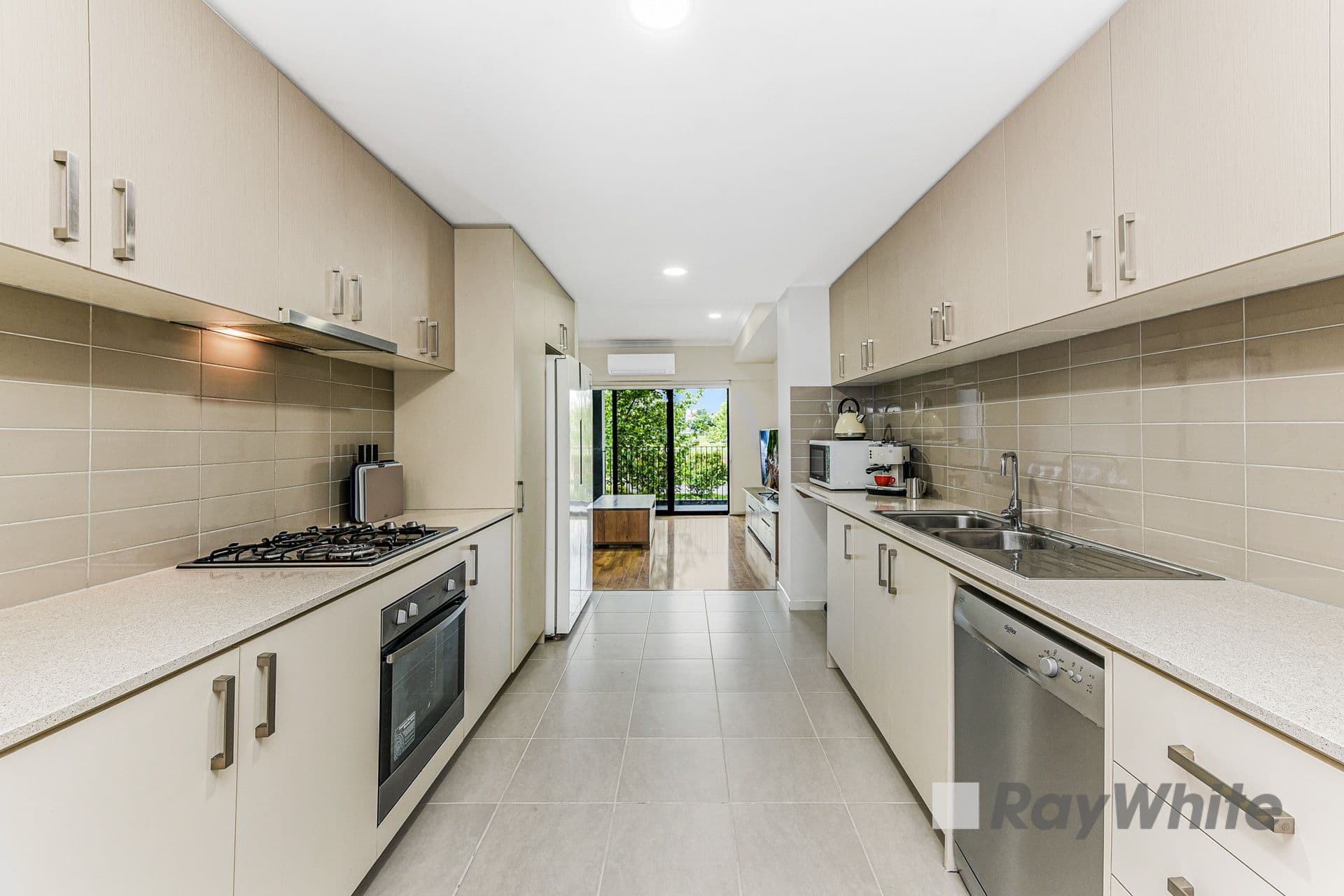 68 Cheltenham Road, Dandenong VIC 3175, Dandenong - Thumbnail 3
