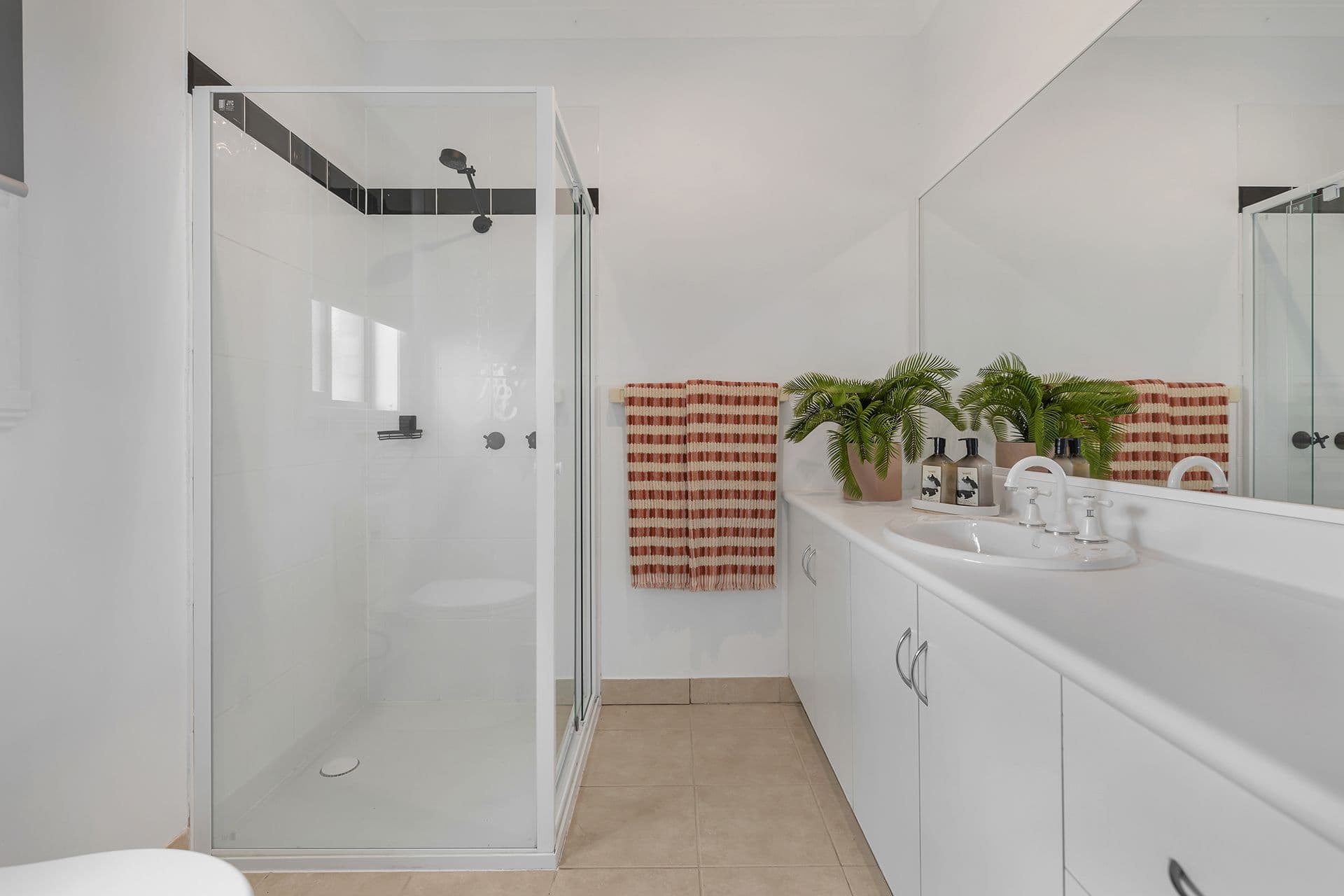 7 Lynch Drive, Echuca VIC 3564, Echuca - Thumbnail 3