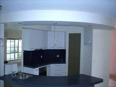 8 Lois Court, GLADSTONE QLD 4680, Gladstone - Thumbnail 3