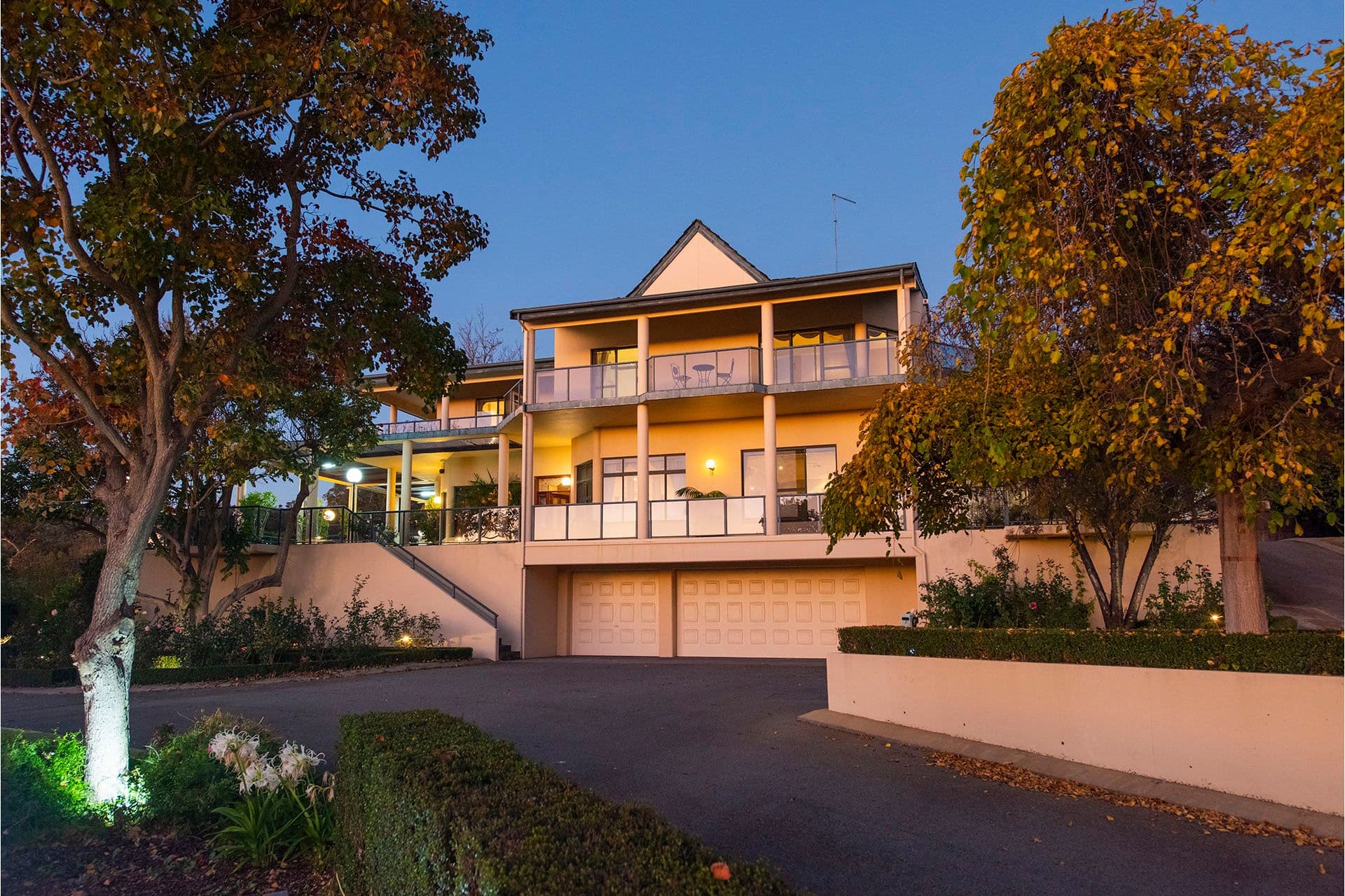 32 Whistlepipe Court, Forrestfield WA 6058, Forrestfield - Thumbnail 2