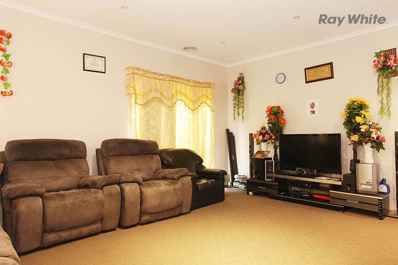 20 Misty Meadows Grove, TRUGANINA VIC 3029, Truganina - Thumbnail 4