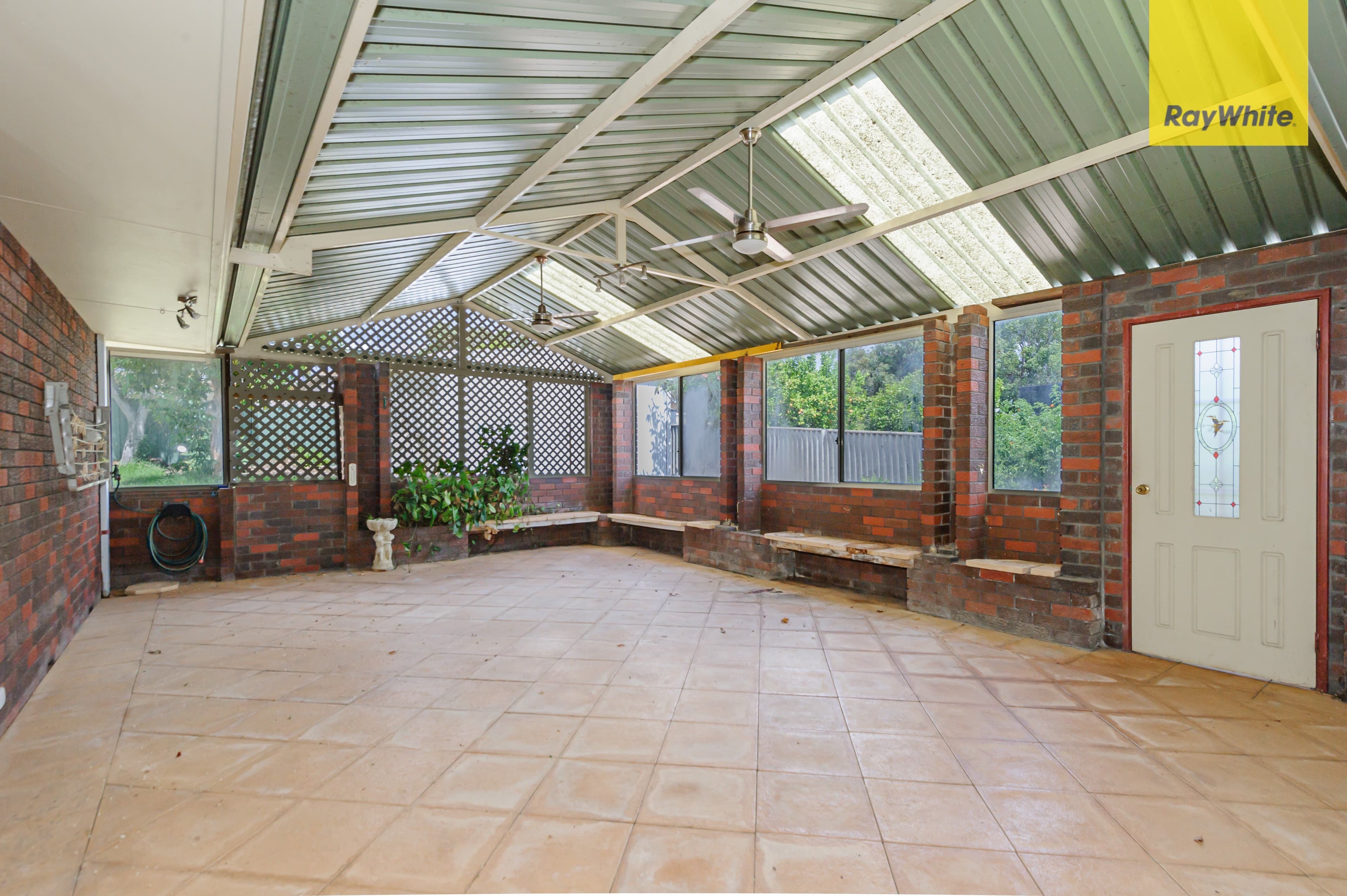 16 Frost Street, Swan View WA 6056, Swan View - Image 1