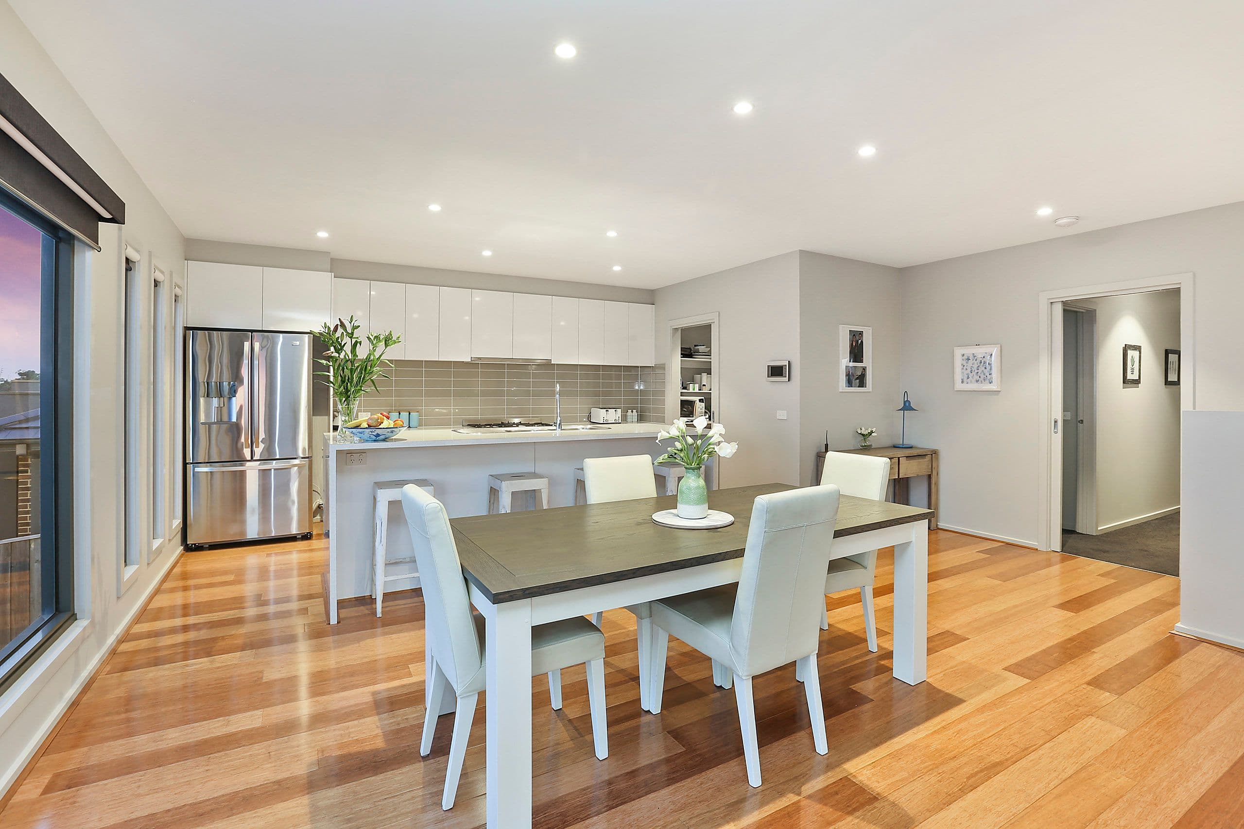 8 Balleroy Road, Highton VIC 3216, Highton - Thumbnail 8