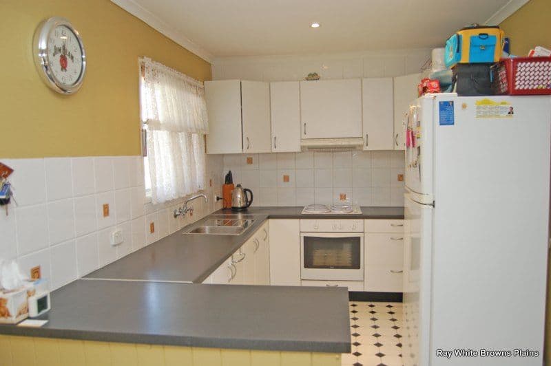31 Saratoga Street, BROWNS PLAINS QLD 4118, Browns Plains - Thumbnail 3