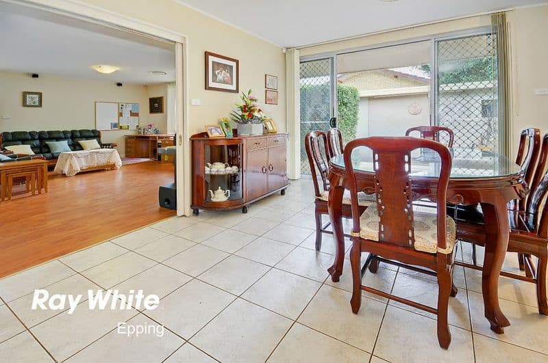6 Gordon Avenue, CASTLE HILL NSW 2154, Castle Hill - Thumbnail 2
