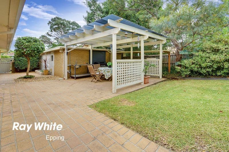 6 Gordon Avenue, CASTLE HILL NSW 2154, Castle Hill - Thumbnail 3
