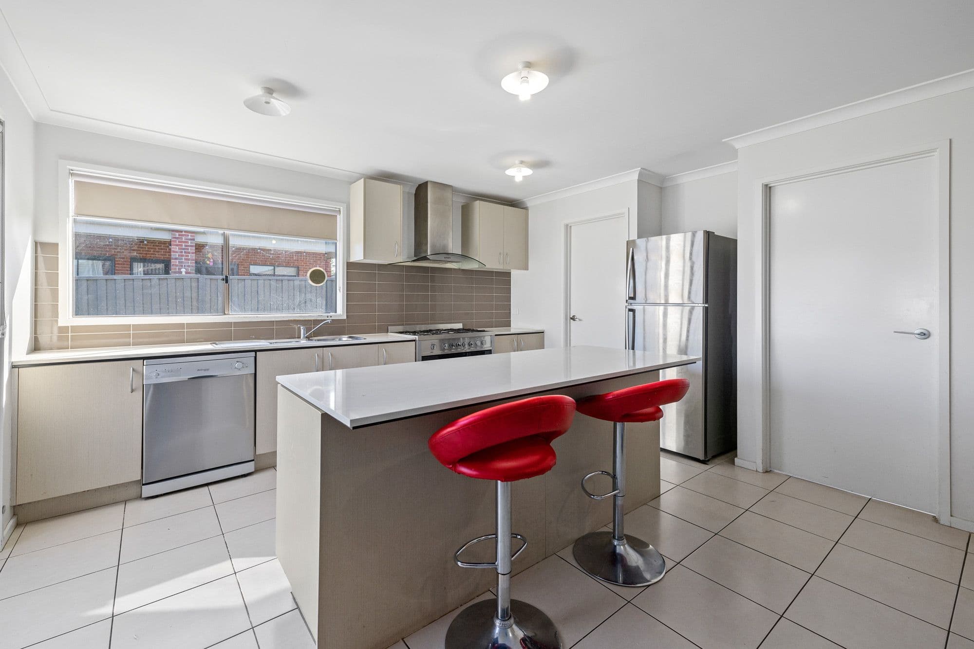 1 Samaria Street, Tarneit VIC 3029, Tarneit - Thumbnail 2