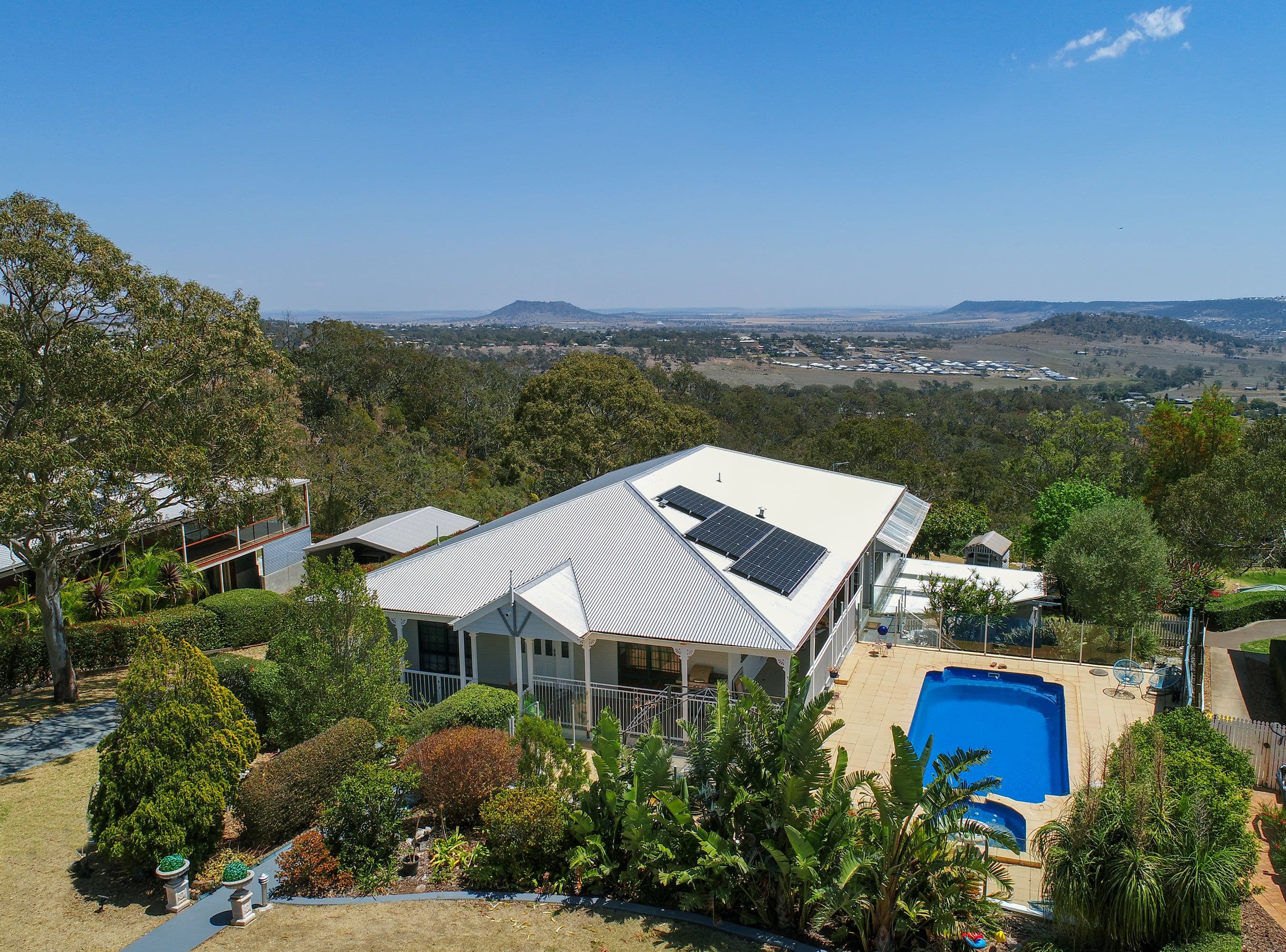 19 Mckillop Court, Cranley QLD 4350, Cranley - Image 1