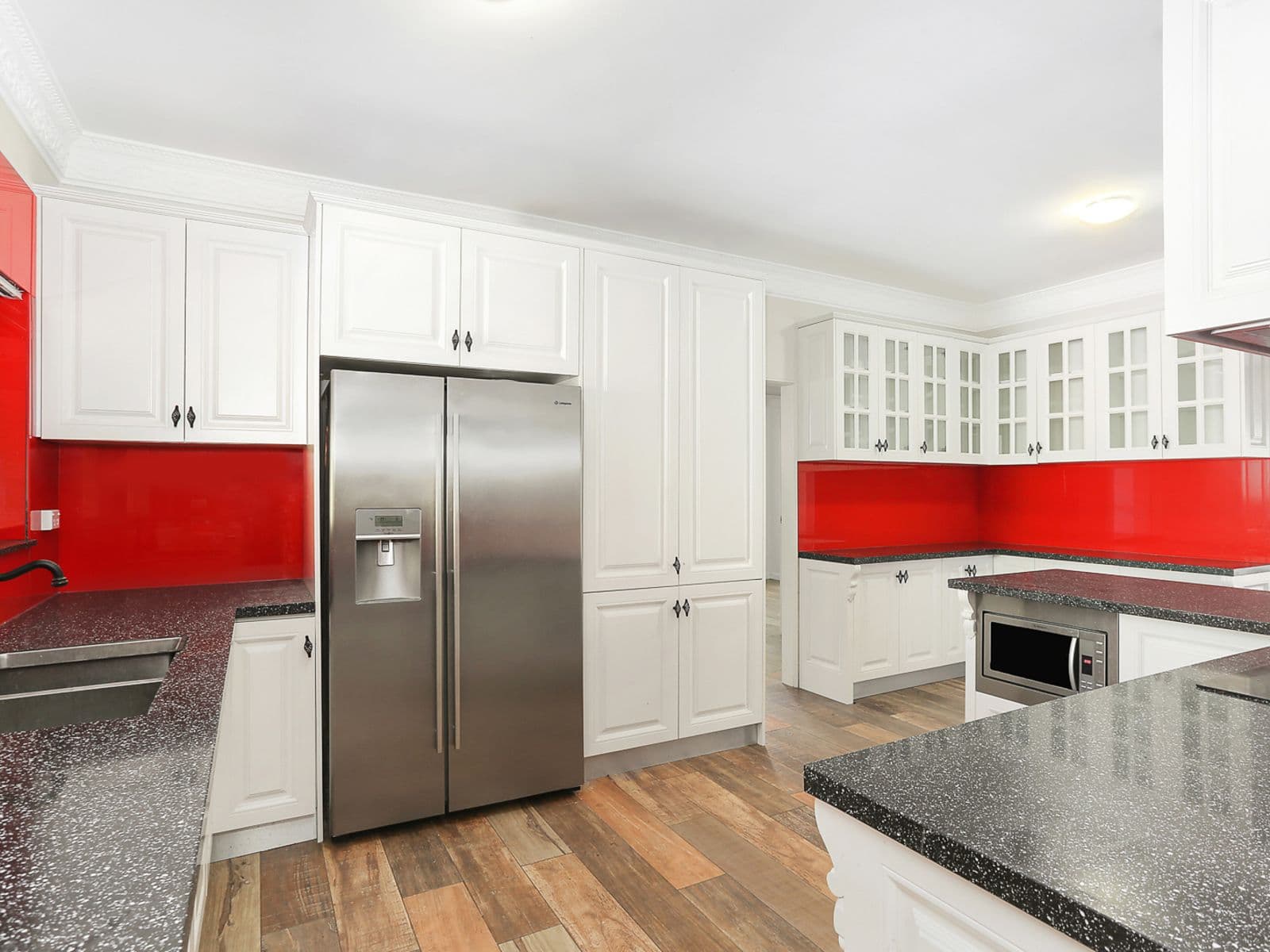 13 Freeman Avenue, Oatley NSW 2223, Oatley - Thumbnail 4
