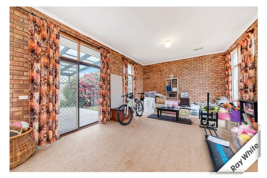 11 Kootingal Street, GIRALANG ACT 2617, Giralang - Thumbnail 5