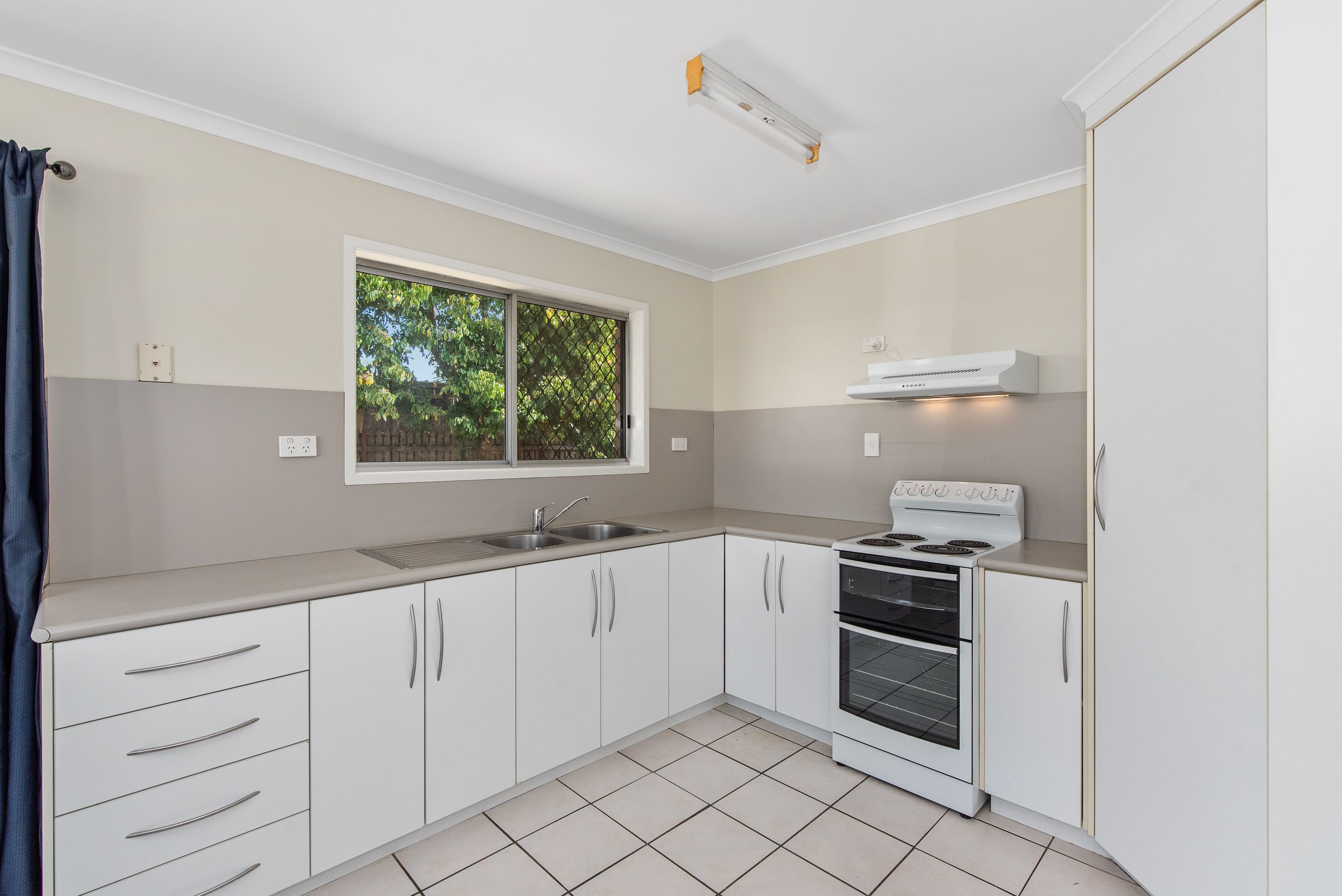 3 Shirleen Crescent, Condon QLD 4815, Condon - Thumbnail 3