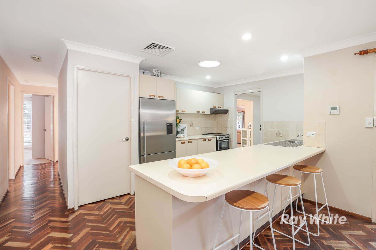 15 Evans Road, Glenhaven - Thumbnail 4