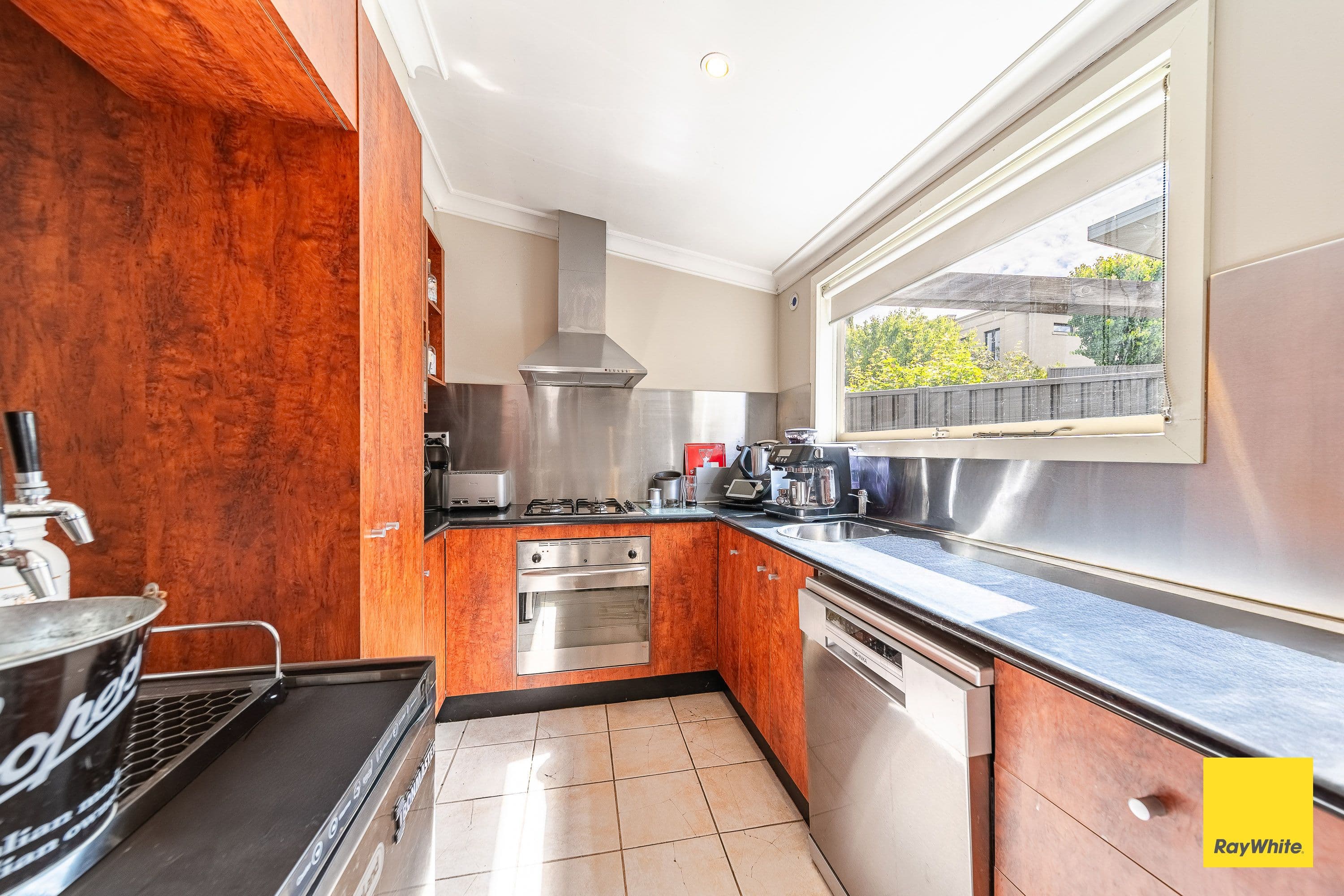39 Harrison Street, Bendigo VIC 3550, Bendigo - Thumbnail 3