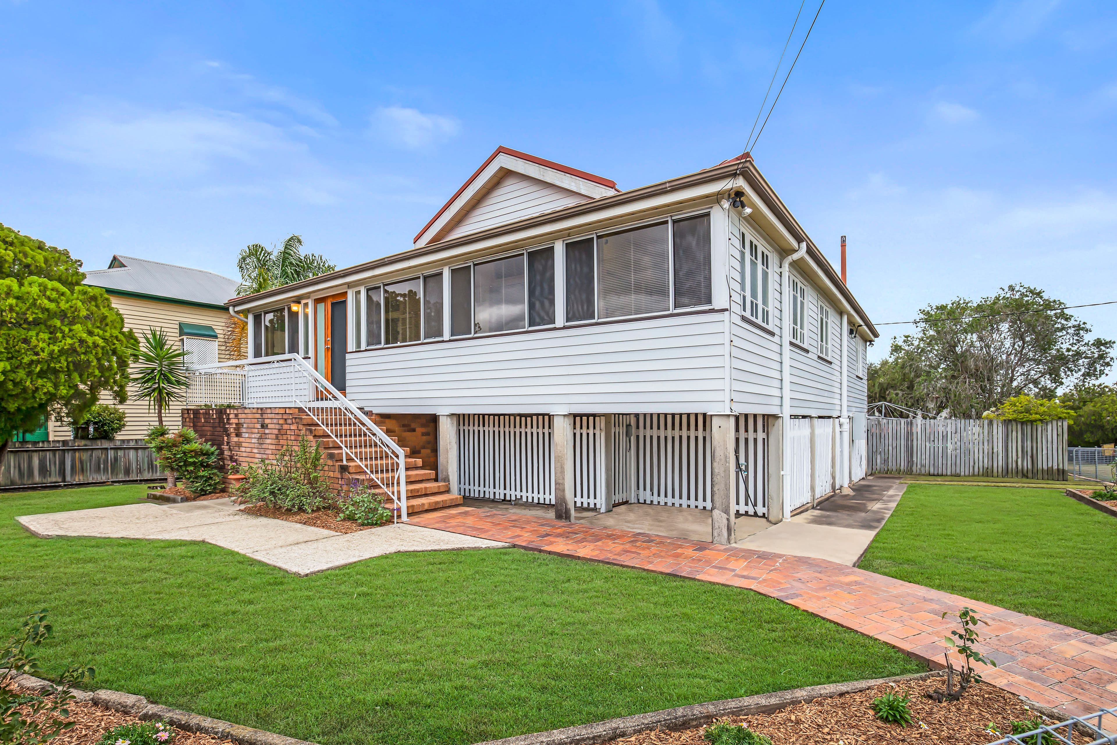 12 Stephenson Street, Bardon QLD 4065, Bardon - Thumbnail 2