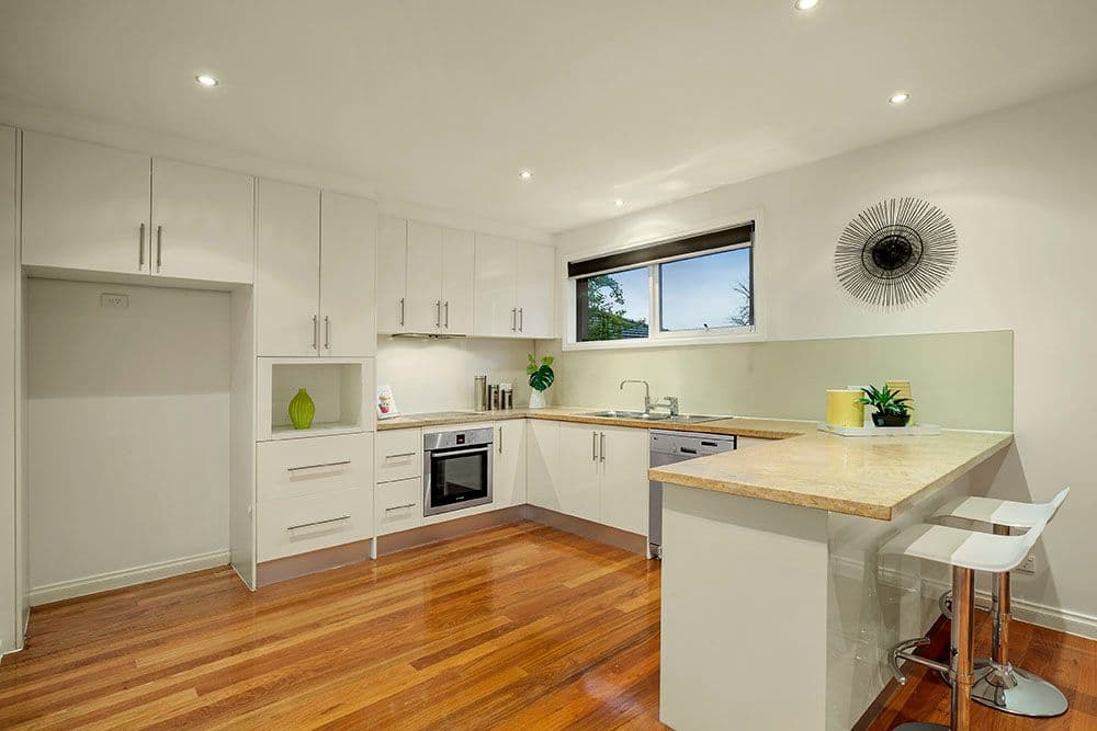 35 Clay Drive, DONCASTER VIC 3108, Doncaster - Thumbnail 4