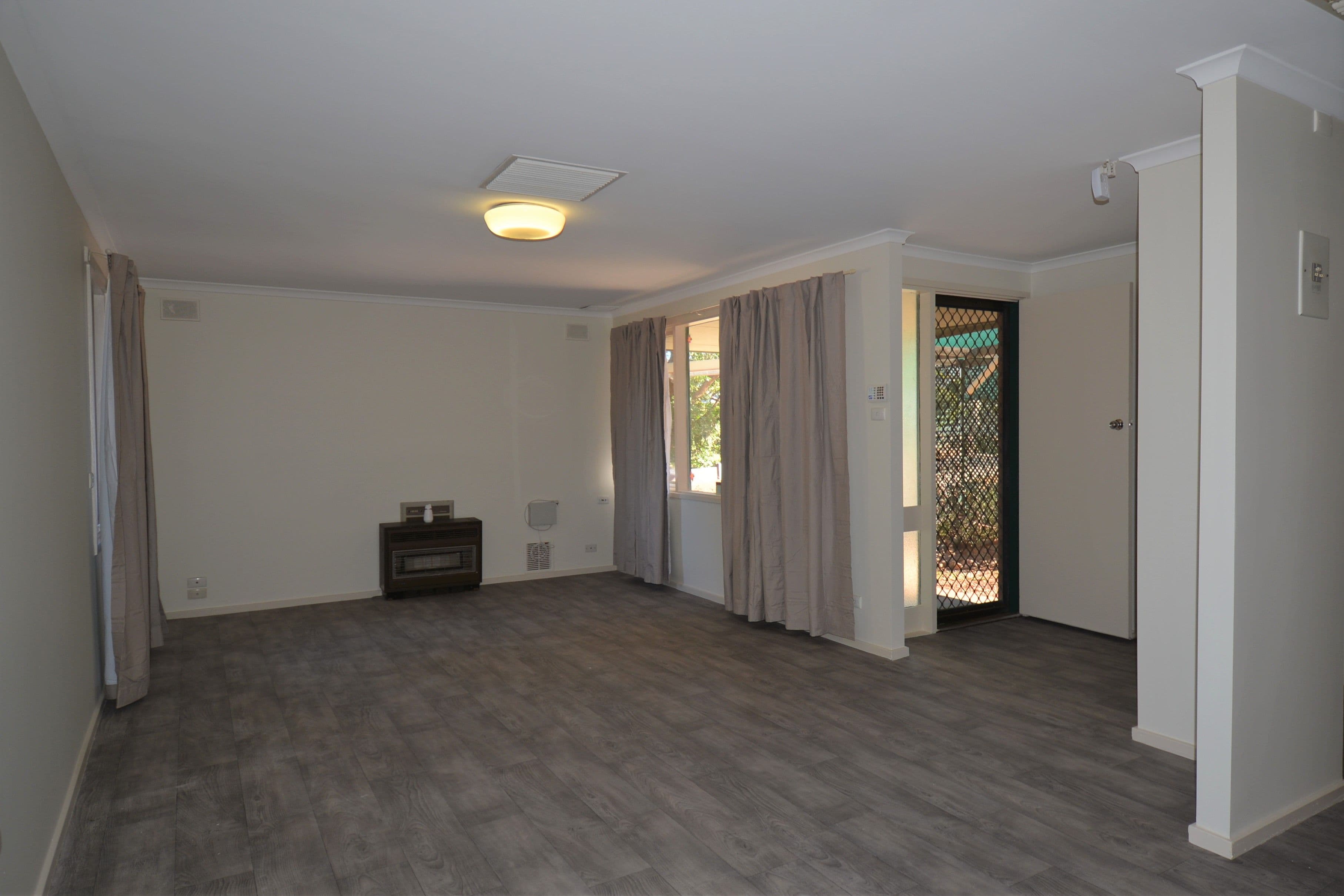49 Edinburgh Terrace, Port Augusta SA 5700, Port Augusta - Thumbnail 2