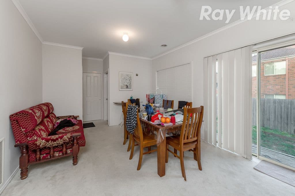 6 Redbark Hill Circuit, South Morang VIC 3752, South Morang - Thumbnail 4
