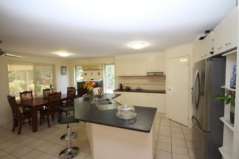 27 Mountainview Place, Glass House Mountains QLD 4518, Glass House Mountains - Thumbnail 6