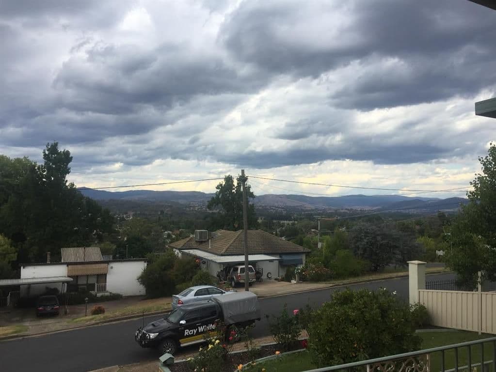 13 Highland Avenue, Tumut - Thumbnail 2