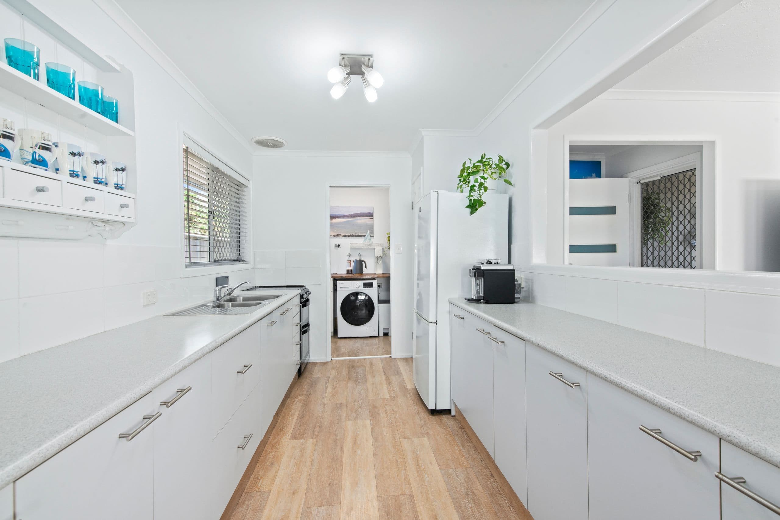49 Mitchell Avenue, Currumbin QLD 4223, Currumbin - Thumbnail 5