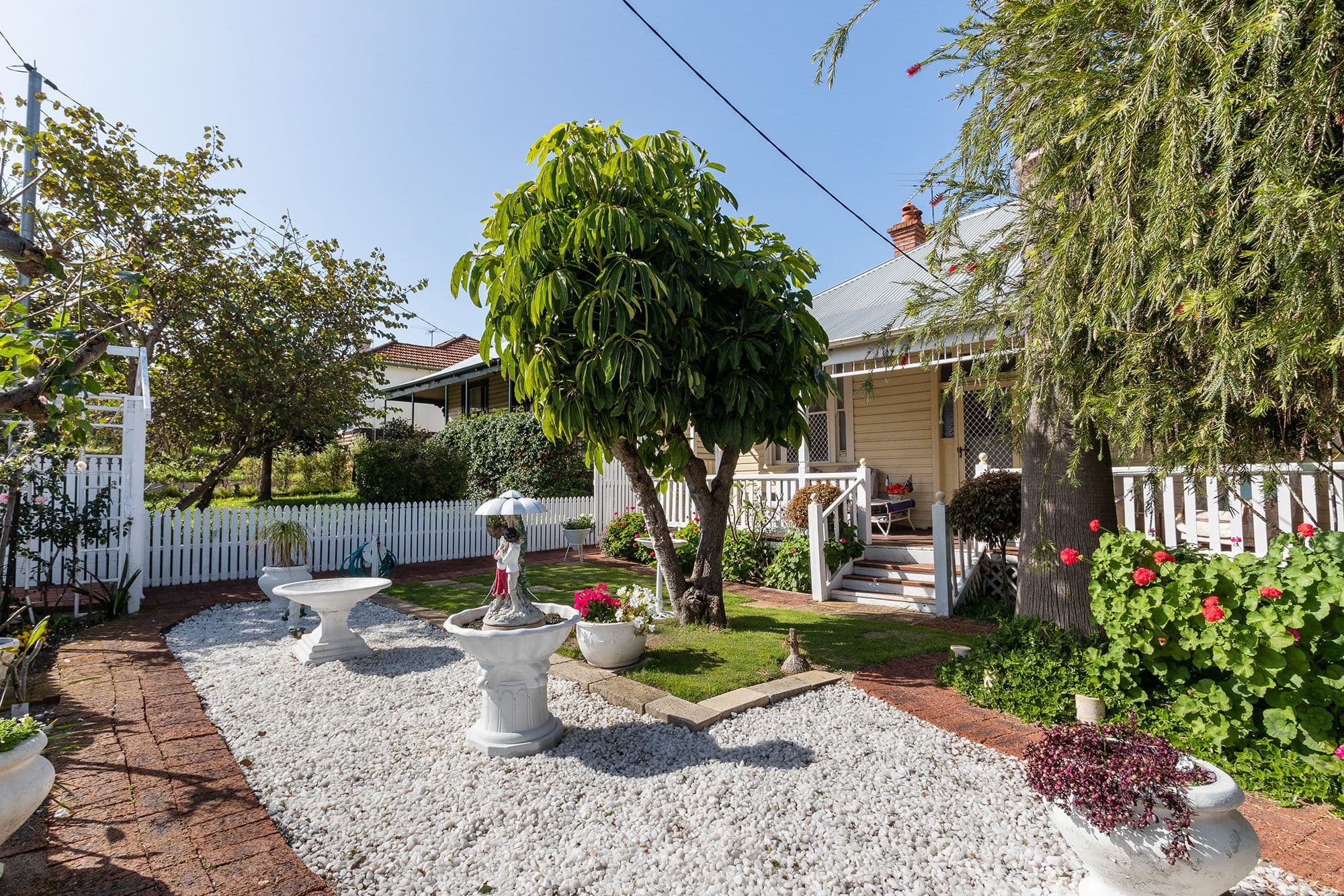 117 Whatley Crescent, Bayswater WA 6053, Bayswater - Thumbnail 2