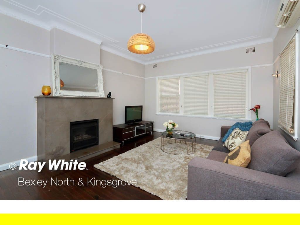10 New England Drive, KINGSGROVE NSW 2208, Kingsgrove - Thumbnail 2