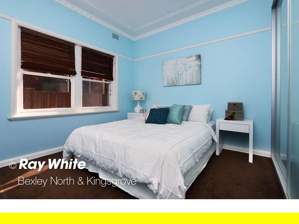 10 New England Drive, KINGSGROVE NSW 2208, Kingsgrove - Thumbnail 8
