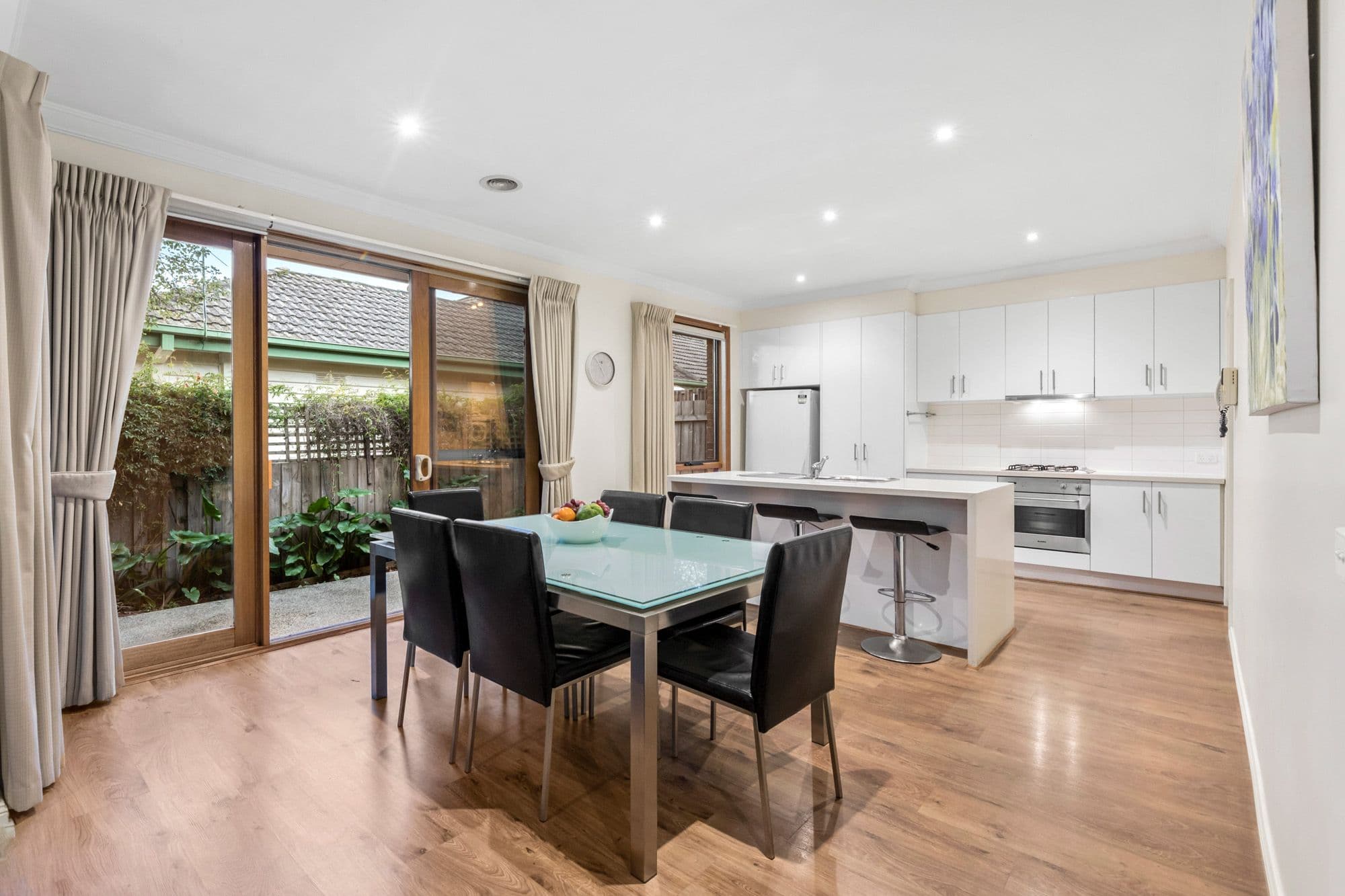 6 Orchard Grove, Blackburn South VIC 3130, Blackburn South - Thumbnail 2