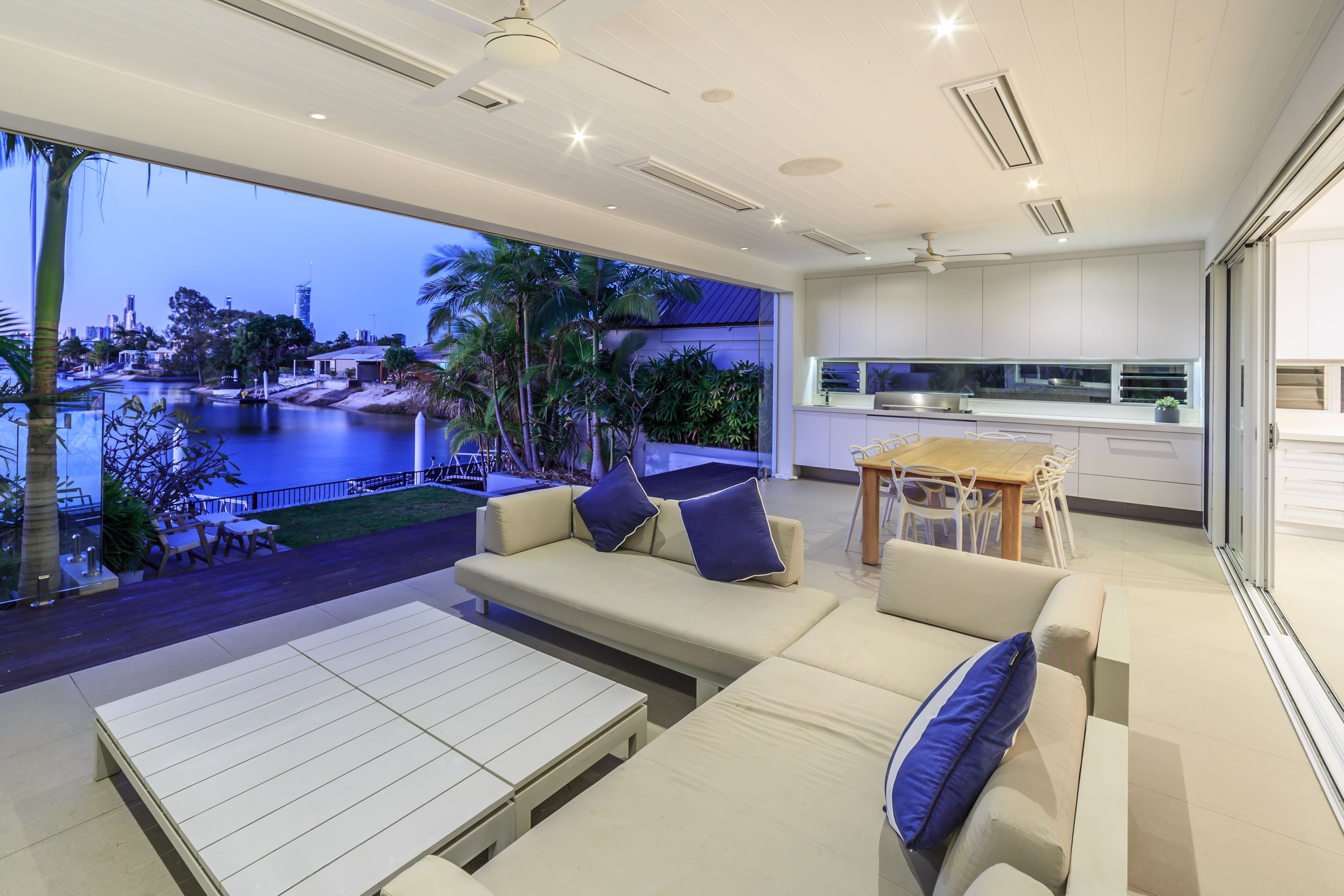 21 Poinciana Boulevard, Broadbeach Waters QLD 4218, Broadbeach Waters - Thumbnail 5