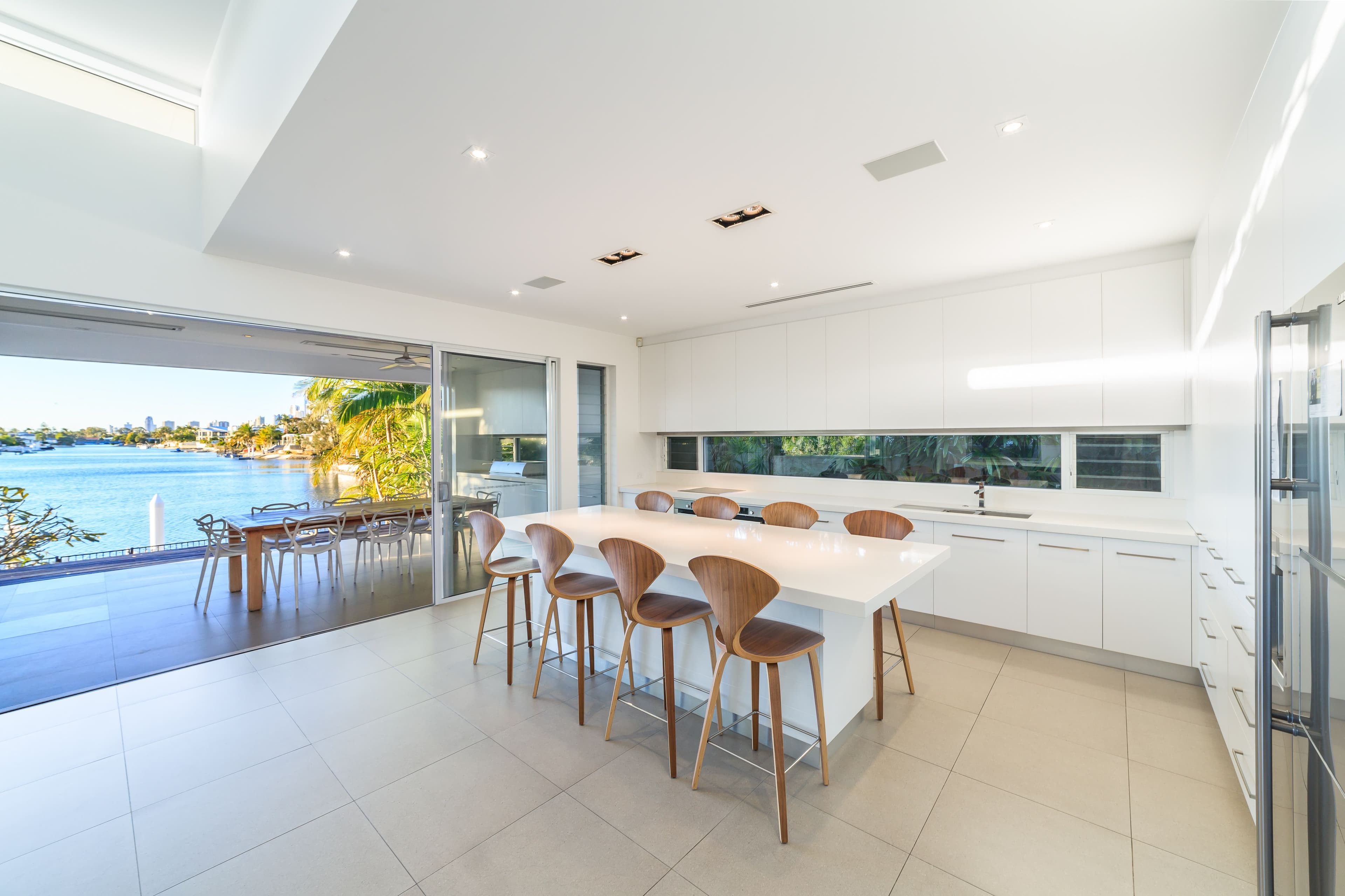 21 Poinciana Boulevard, Broadbeach Waters QLD 4218, Broadbeach Waters - Thumbnail 7