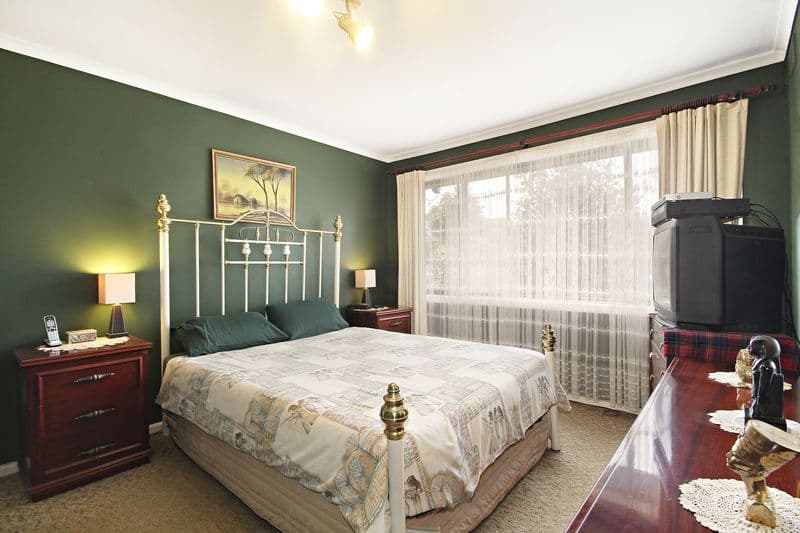 43 Arunta Crescent, CLARINDA VIC 3169, Clarinda - Thumbnail 4