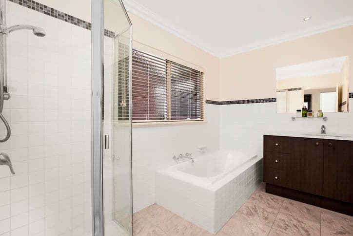 45 Furneaux Grove, BULLEEN VIC 3105, Bulleen - Thumbnail 7