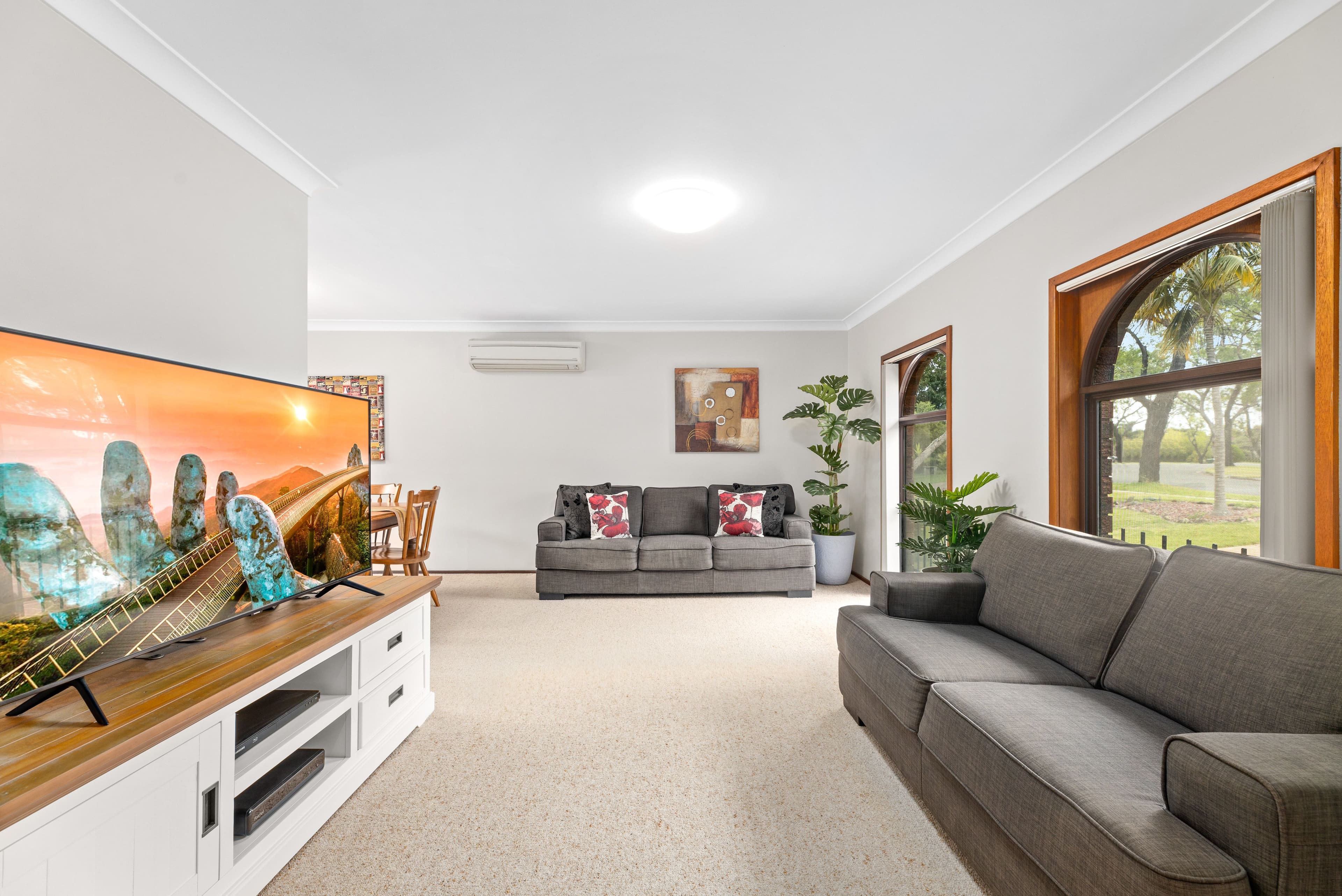 98 Akuna Avenue, Bangor NSW 2234, Bangor - Thumbnail 3